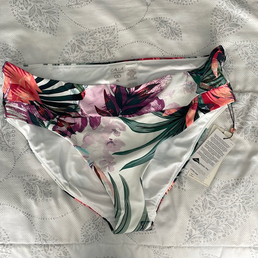 Calia by Carrie Underwood bathing bottoms